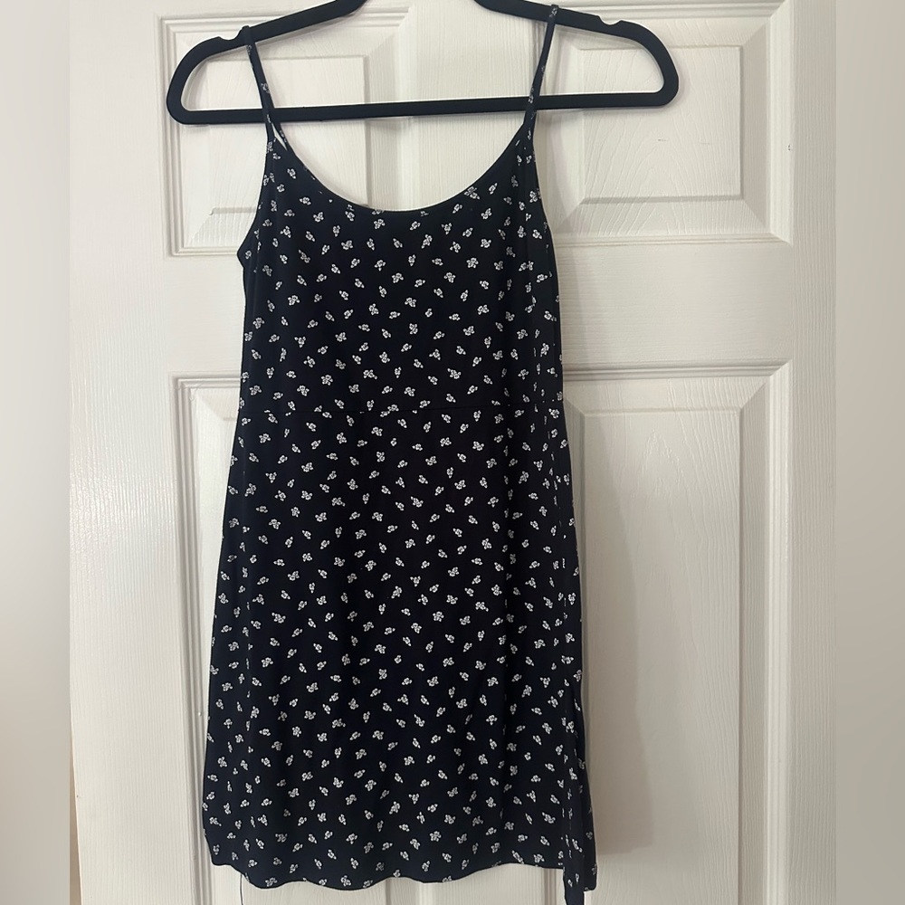 Brandy Melville Black and White Floral Mini Dress